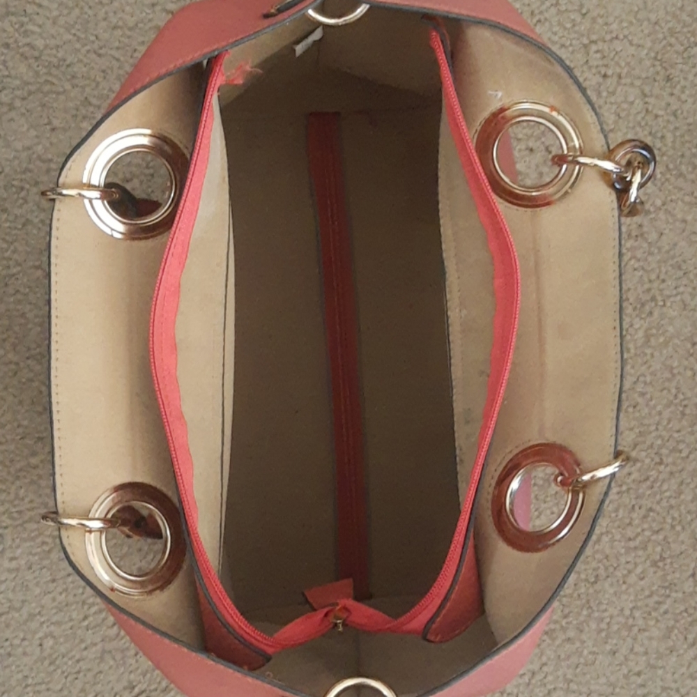 Cute Purse - Picture 5 of 5